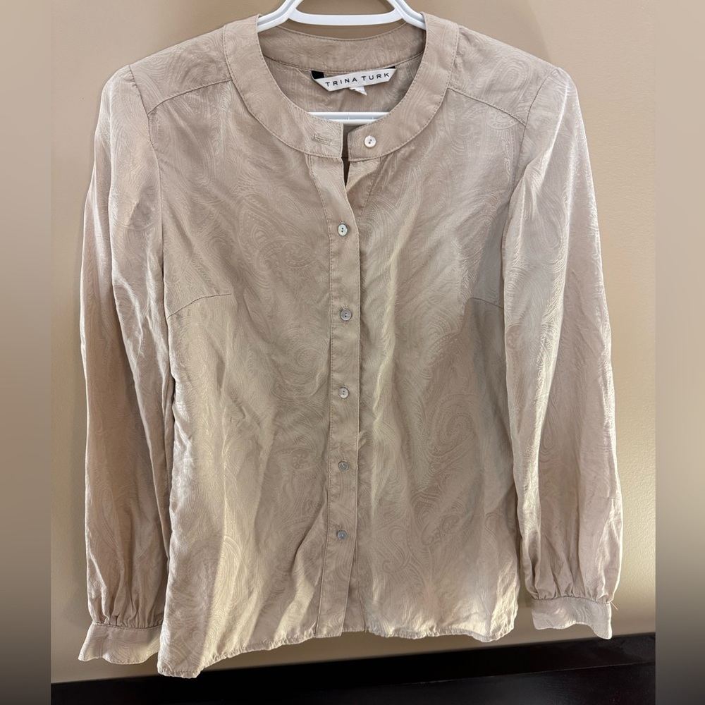 Trina Turk 100% silk blouse